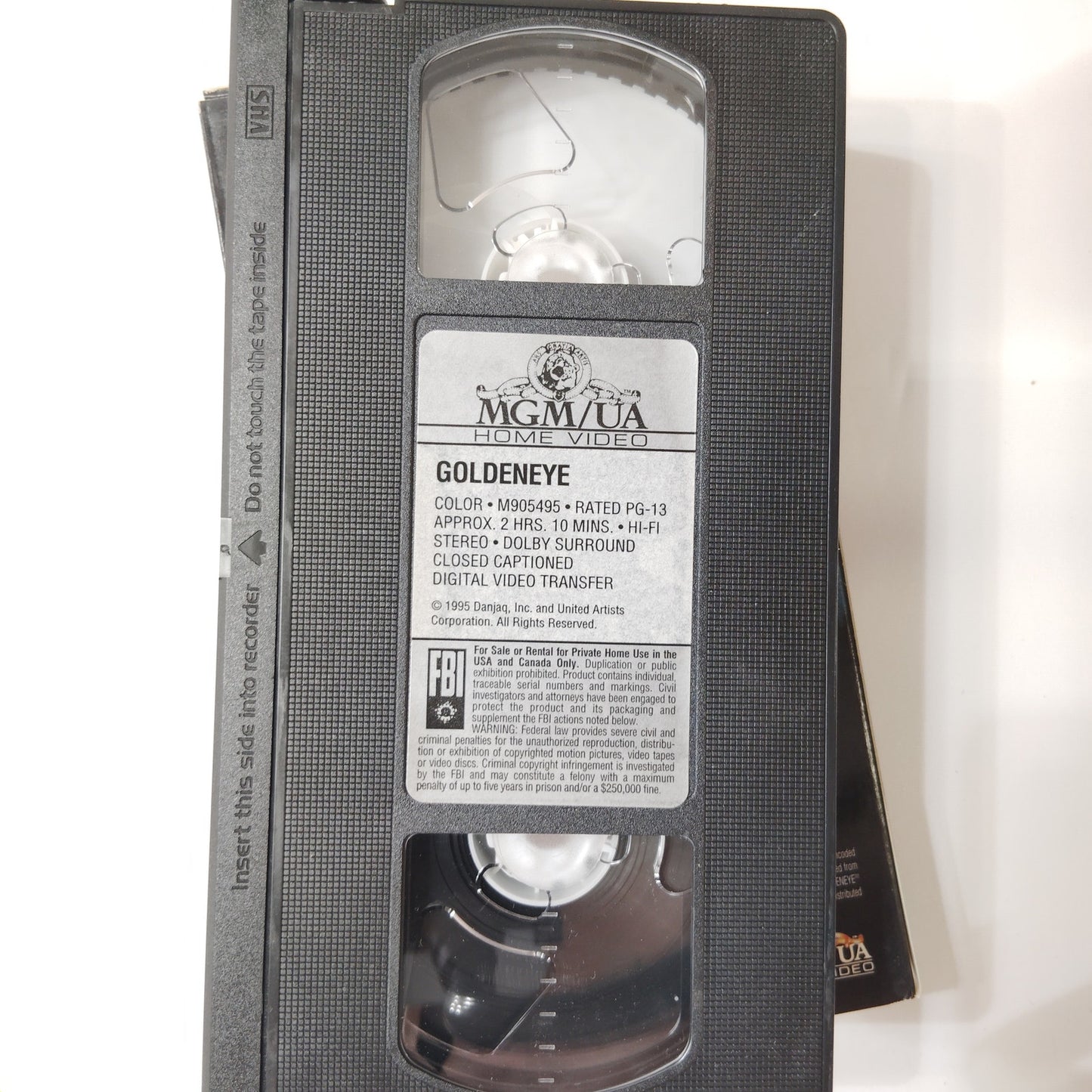 GoldenEye VHS 1995 Pierce Brosnan Sean Bean James Bond Action