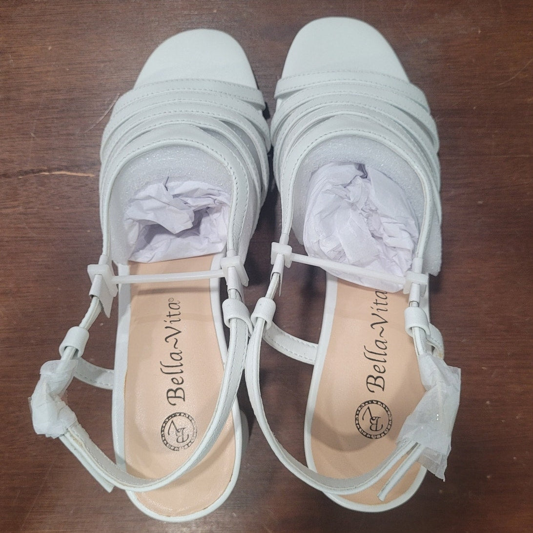 Bella Vita Gretta Heeled Sandal White Leather, 7 Wide, Strappy Buckle Dress Heel