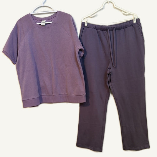Blair Women's Purple Short Sleeve Sweatshirt & Sweatpants Lounge Set L