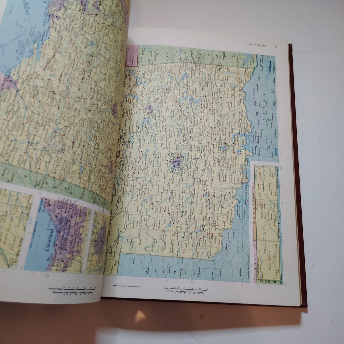 VTG 1973 Rand McNally World Atlas Imperial Edtn Oversized HC Burgundy Gold‑Foil