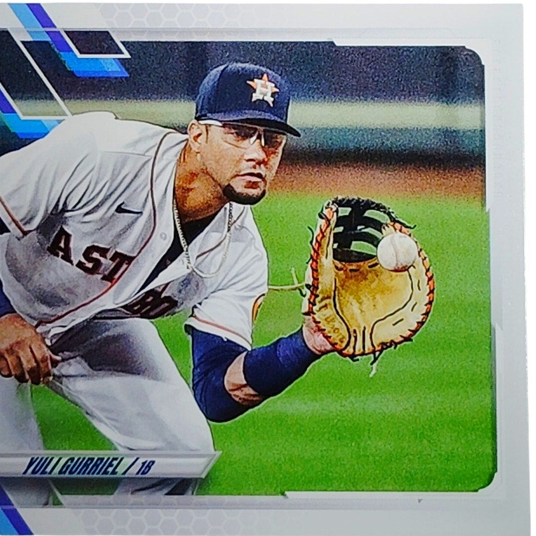 2021 Topps Series 1 Yuli Gurriel Houston Astros 1B Baseball Card #147 VG/EX