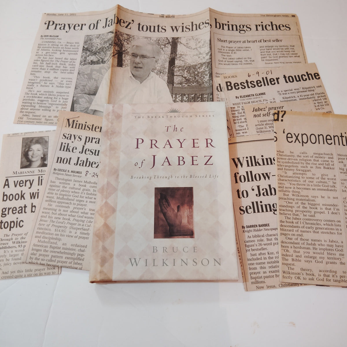 The Prayer of Jabez by Bruce Wilkinson - Hardcover 2000 Edition + Bonus Articles