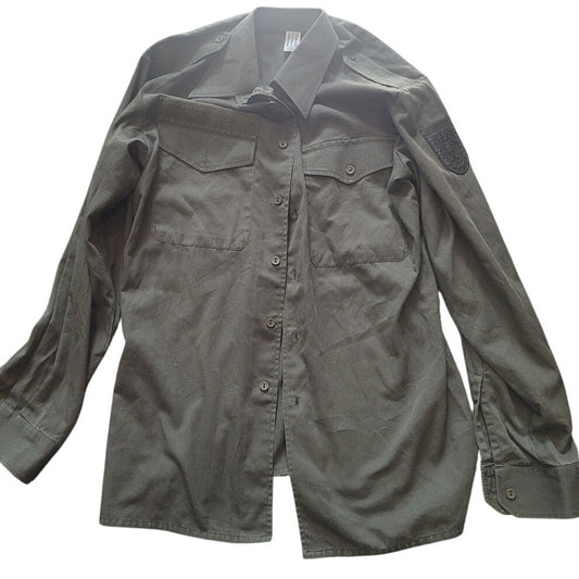 Vintage Austrian Army BDU Shirt, SM / Austrian 39 / U.S. 15 Neck, Green, Button-Up w/ Epaulets