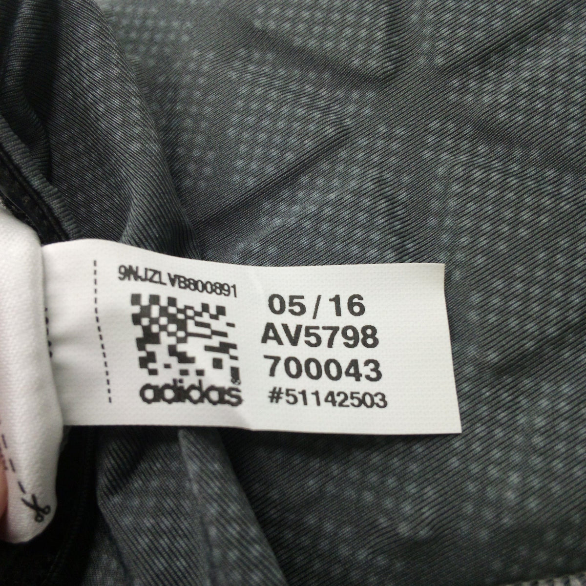 Adidas Techfit Ironskin Padded Elbow Sleeve - Grey L Compression Pad