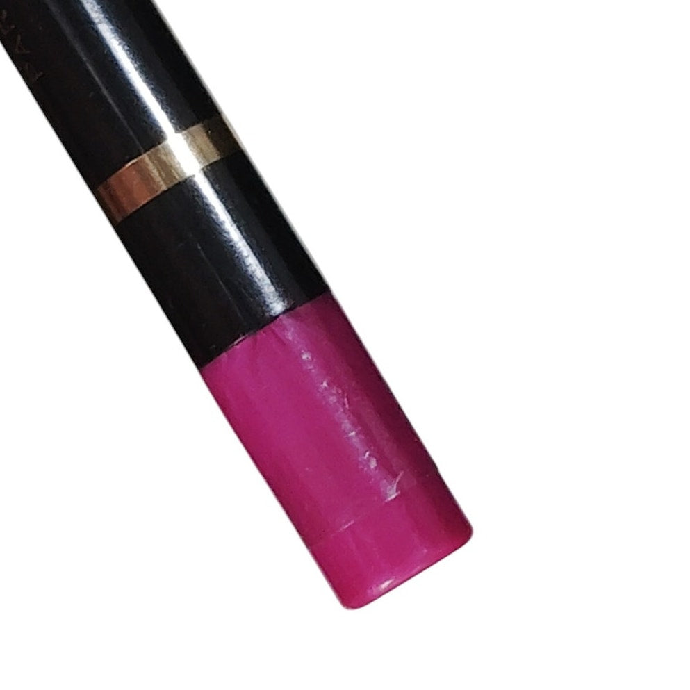 2× L'Oréal Paris Colour Riche Matte Lip Liners – 106 Strike a Matte-Ch, Creamy Nude Matte, 0.04 oz