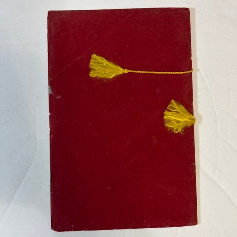 Vintage  A Christmas Carol by Charles Dickens - Illustrated Novella