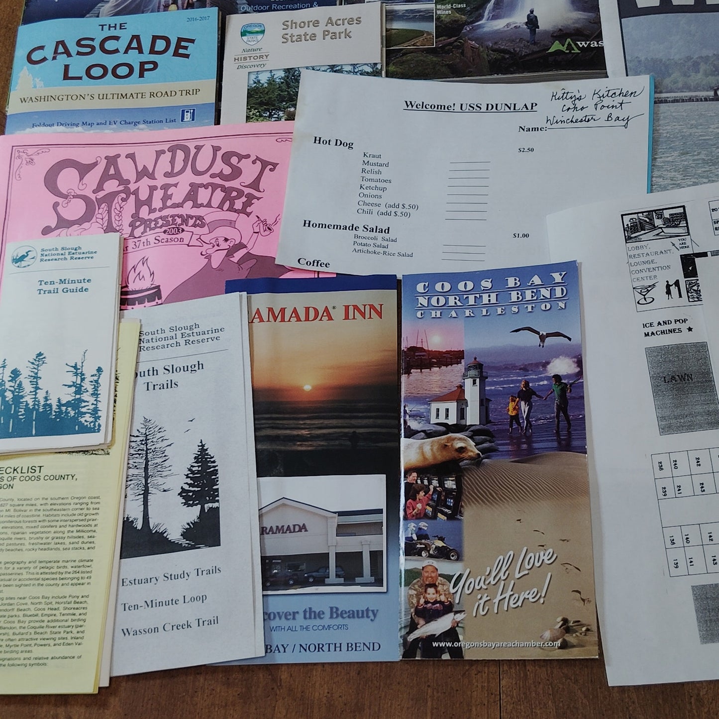 Vintage WA & OR Travel Ephemera Lot - Brochures, Guides & Maps from Estate