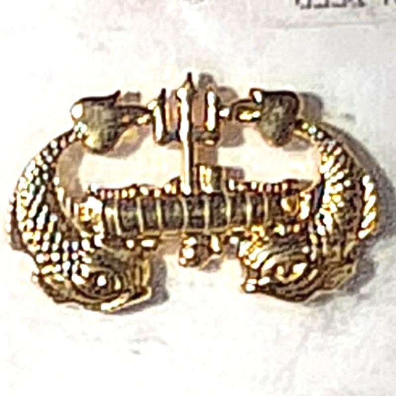 Navy Officers Deep Submergence Insignia Badge Pin, 1-7/16"W x 3/4"H, Bright Gold