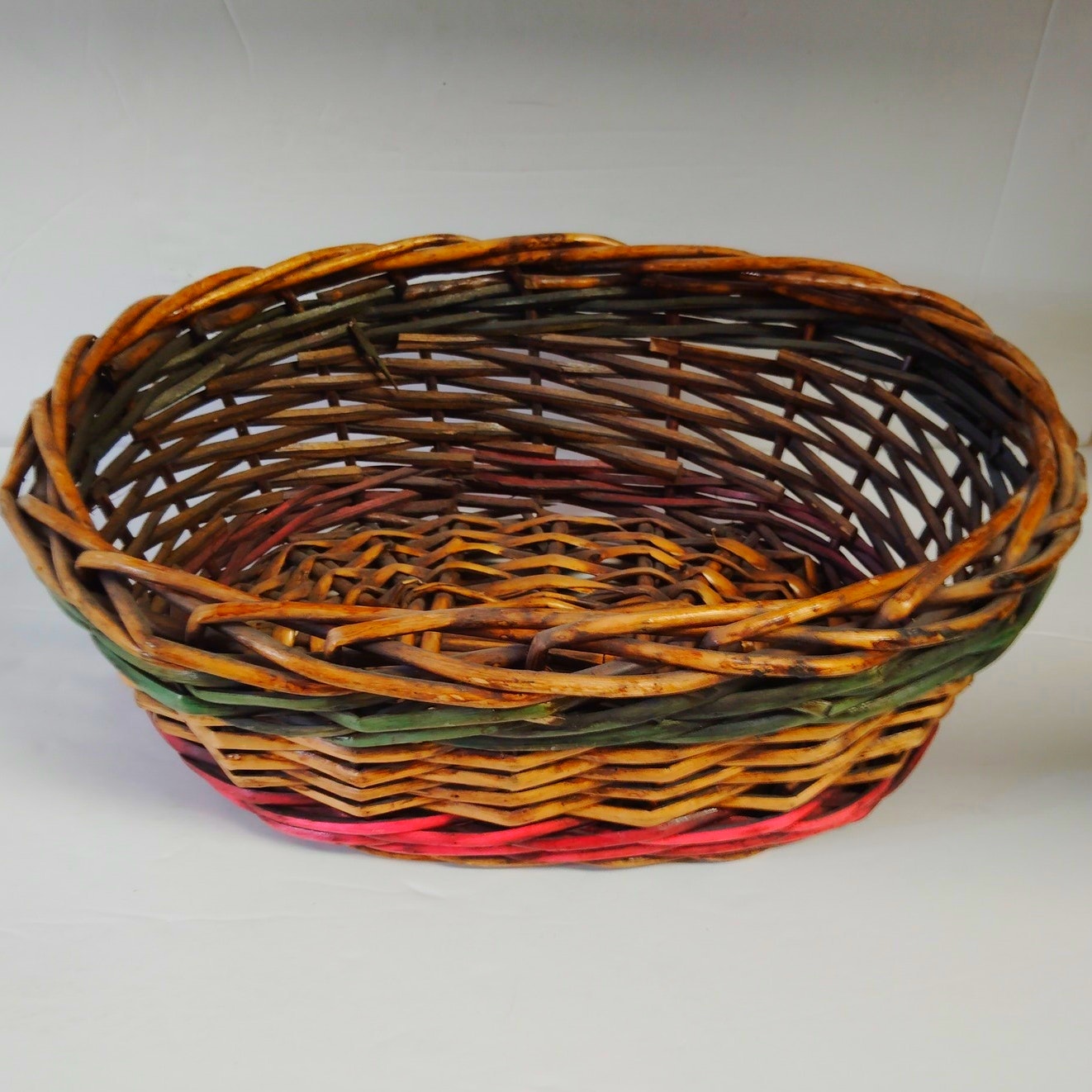 VTG 1980s Oval Wicker Hearth Basket Thick Reed 15" x 12" x 5.5" Rustic Utility