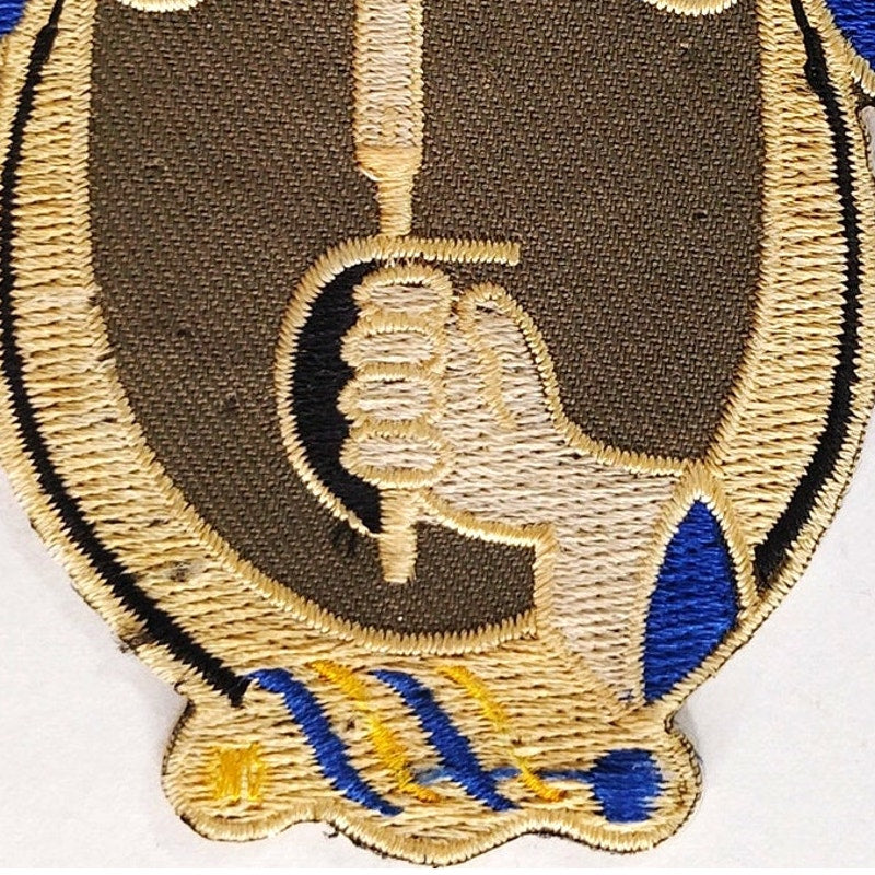 US Army 7th Cavalry Regiment Novelty Patch DUI 3‑1/4" × 2‑5/8" Iron‑On Sew‑On