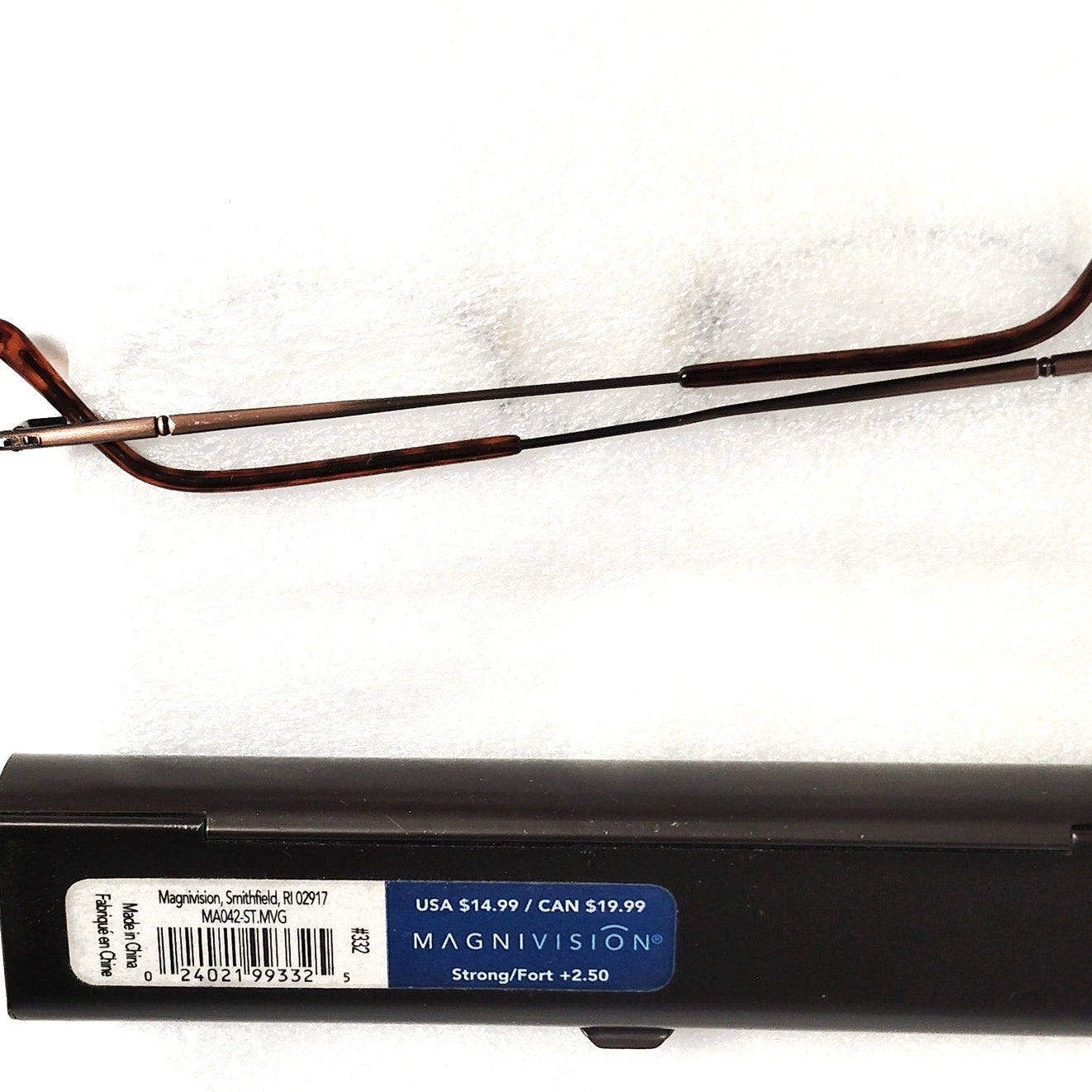 VTG Magnivision MA042‑ST.MVG +2.50 Oval Metal Reading Glasses w/ Hard Case