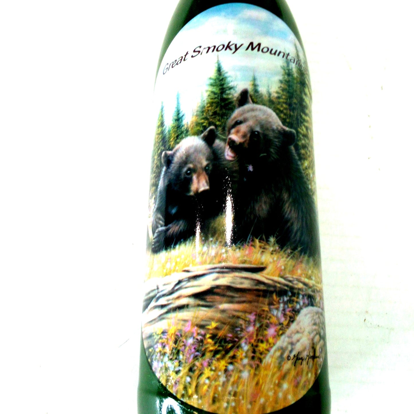 Smoky Mountain Glass Vase/Bottle – Wildlife Bear Design – 11‑3/4" × 4" – Green