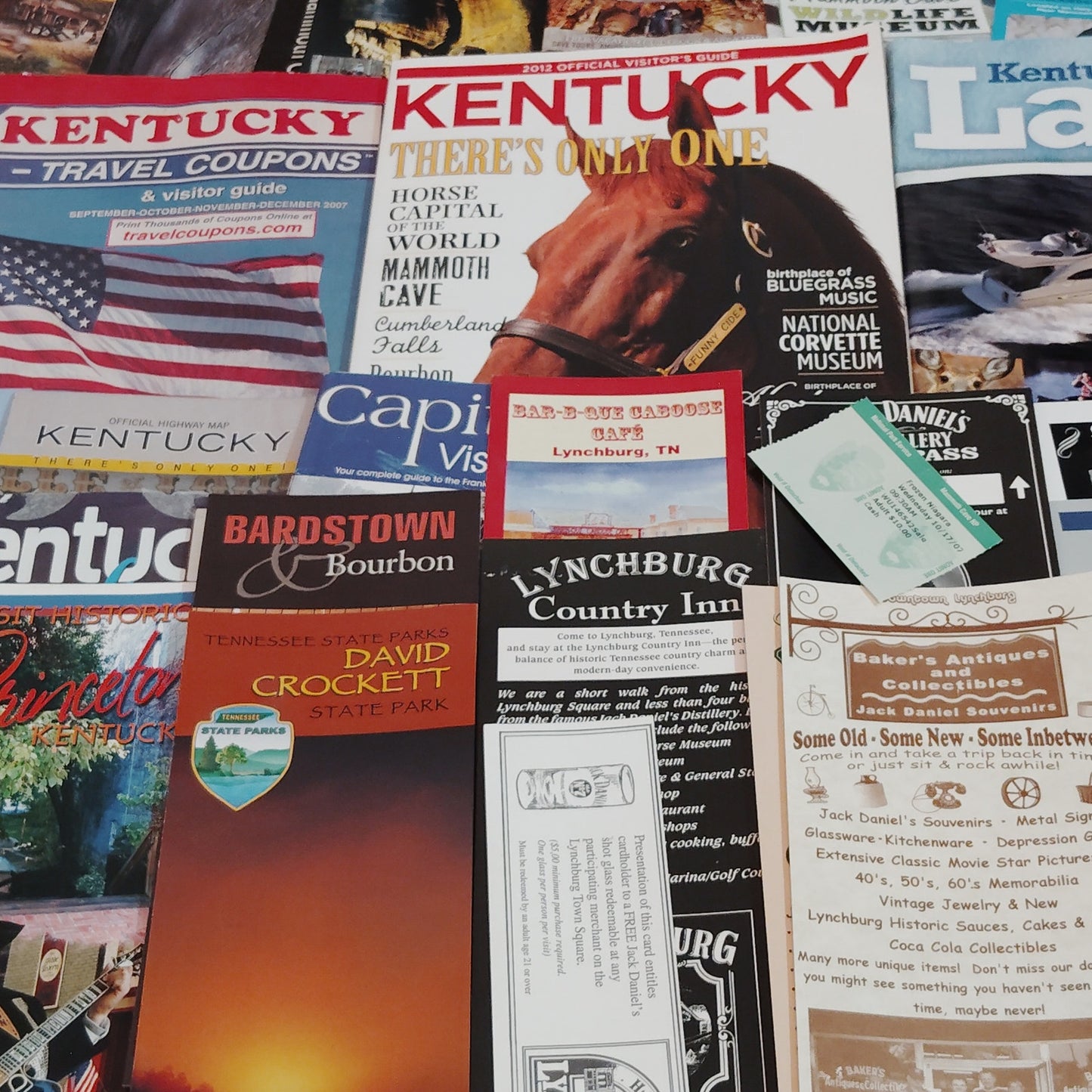 2007 KY TN Travel Ephemera Lot - Kentucky & Tennessee Guides & Brochures