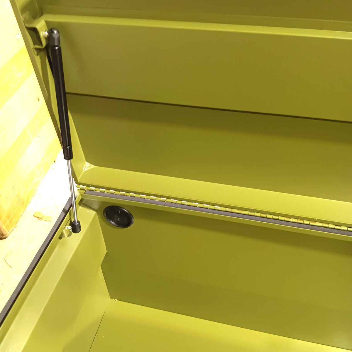 LOCAL PICKUP ONLY - Husky 48" Matte Army Green Steel Jobsite Box LOCAL PICKUP