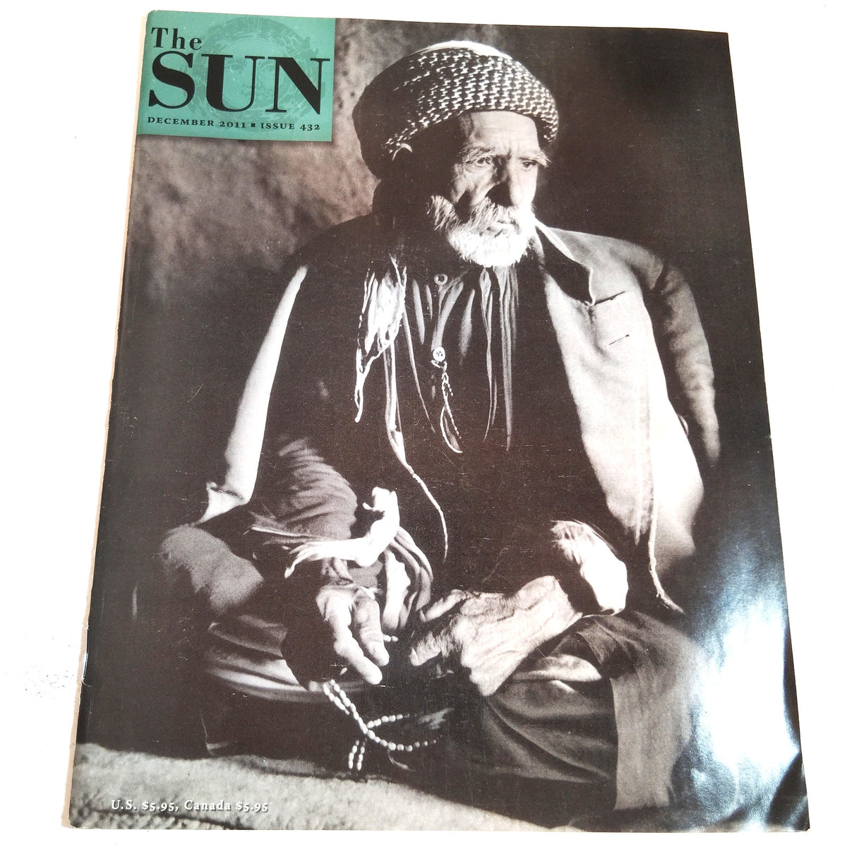 The Sun Magazine December 2011 Issue #432 - Literary Essays & Photography
