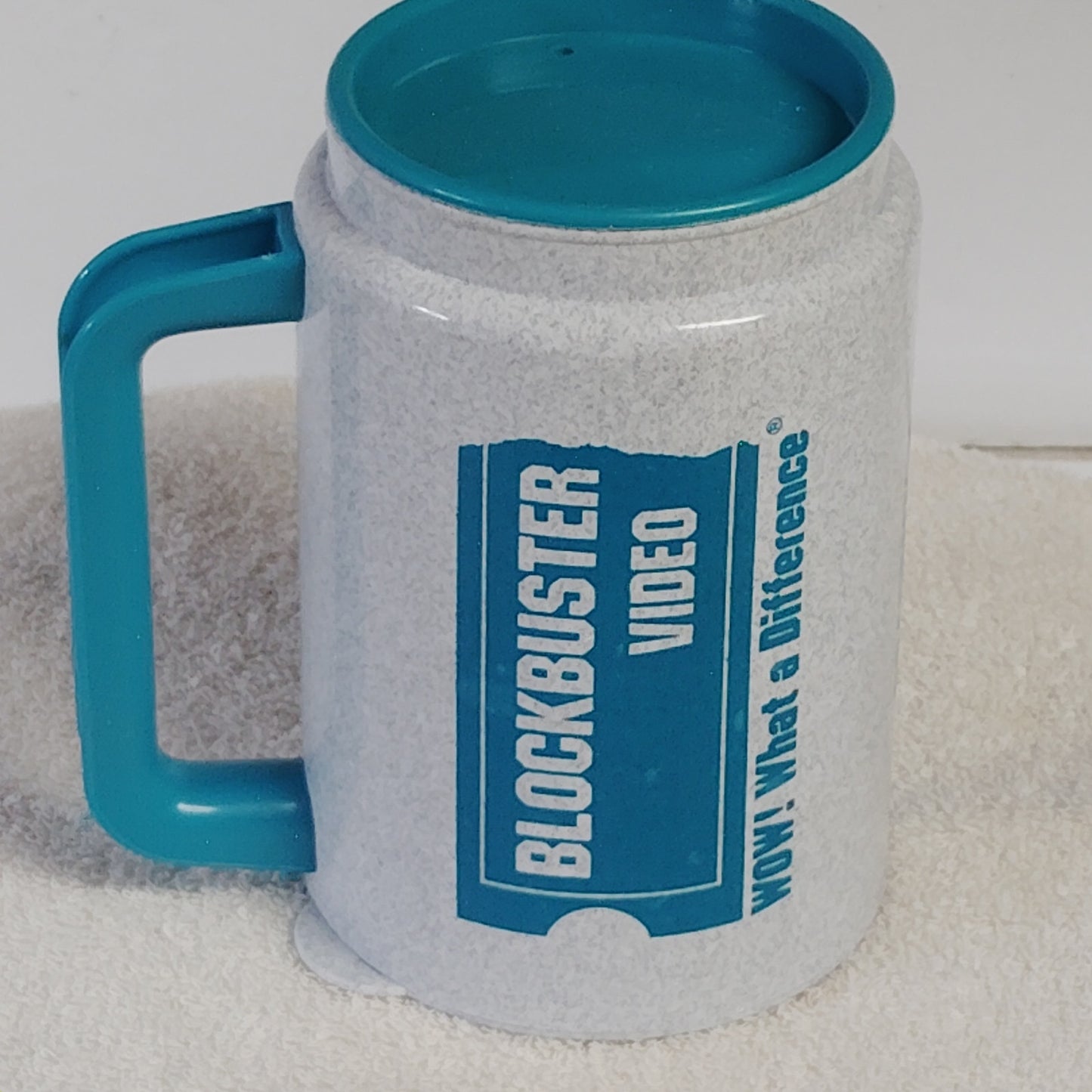 VTG Blockbuster Video WOW What a Difference Travel Mug 1990s Whirley