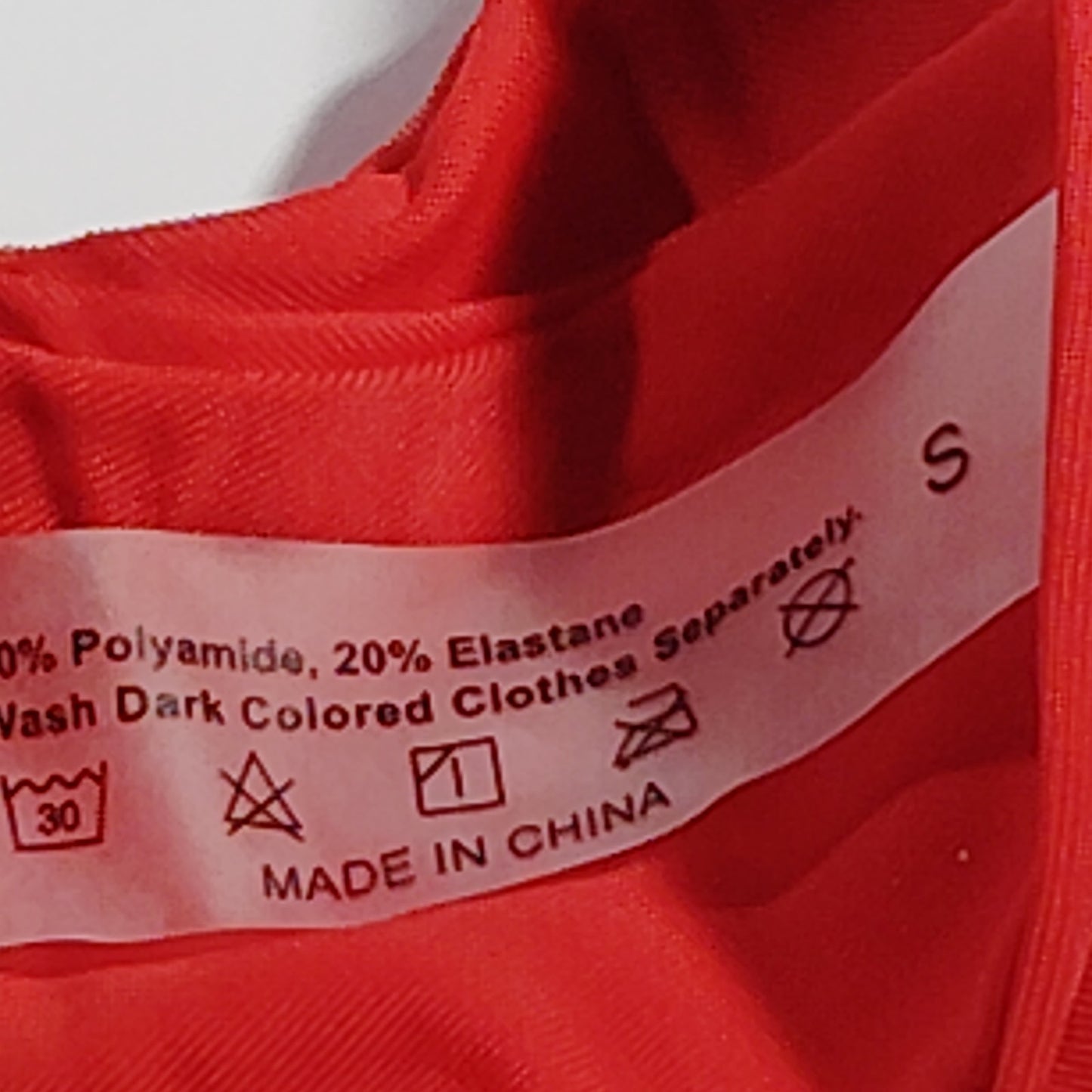 Women’s Underwire Bikini Top – Red – Size 4 (Small) – 80/20 Nylon/Spandex – NWOT