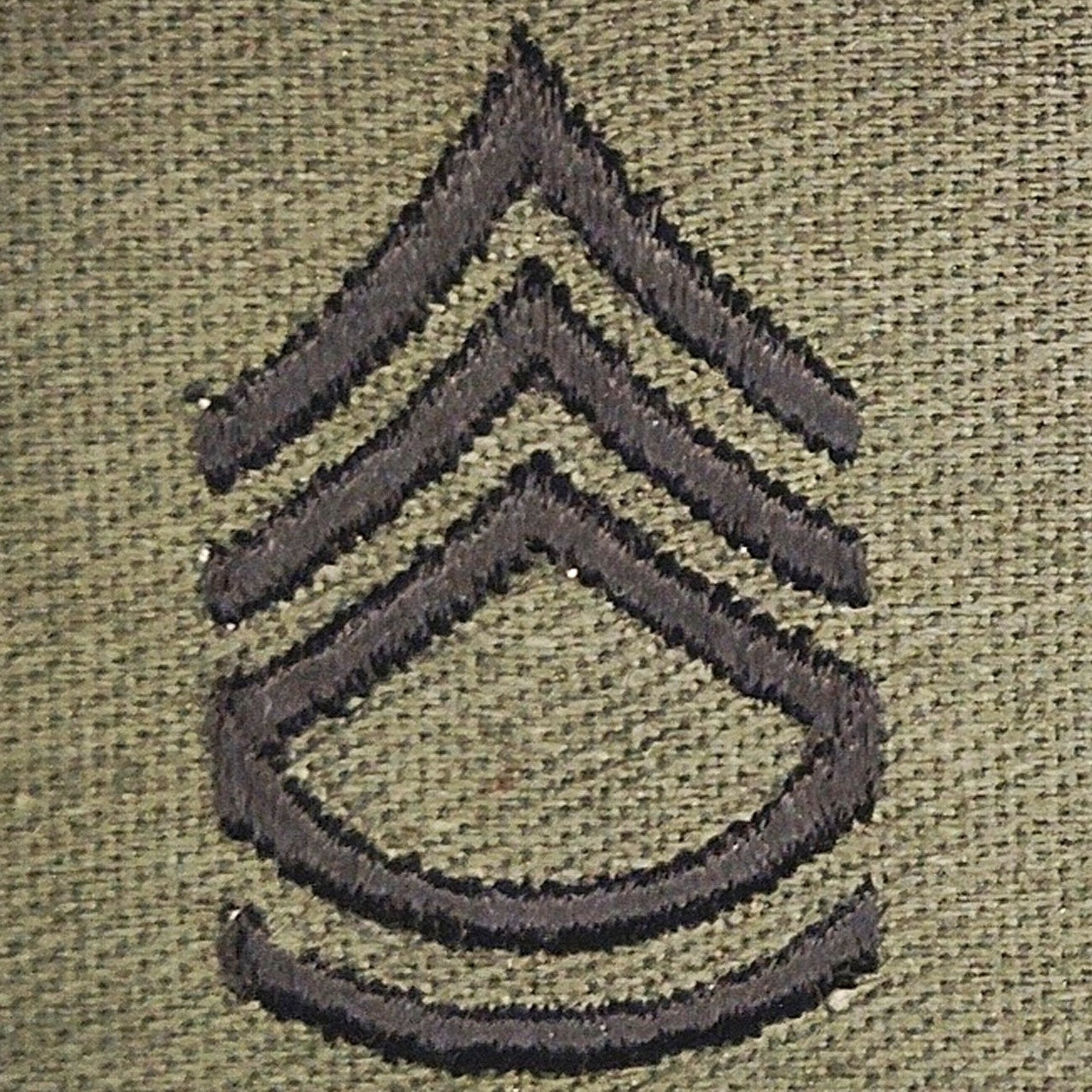 Vintage US Army Staff Sergeant E6 SSG Subdued Cloth Collar Insignia Rank Pair