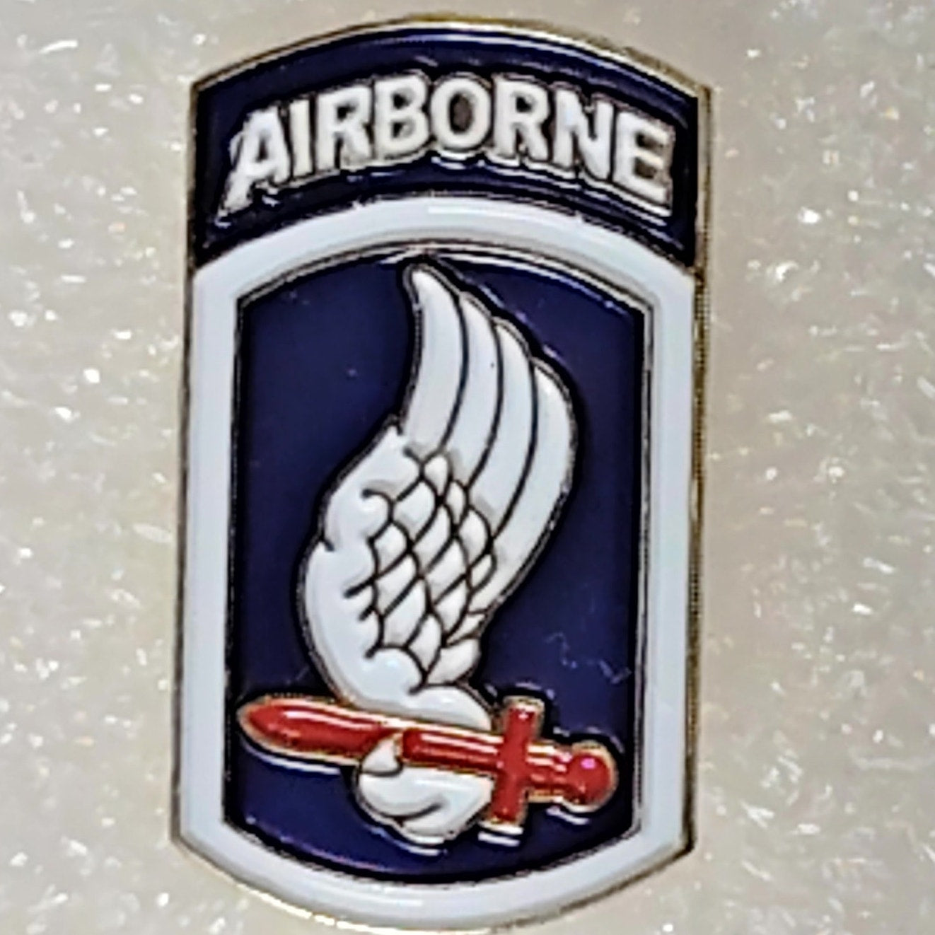 U.S. Army 173rd Airborne Brigade Novelty Hat/Lapel/Brooch Pin, Enamel Metal