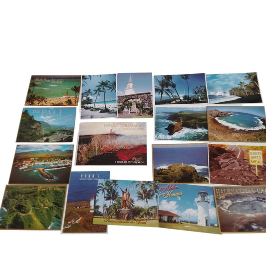 Vintage 2008 Hawaii Postcard Collection & Souvenir Postcard Book - 33 Unique Pcs