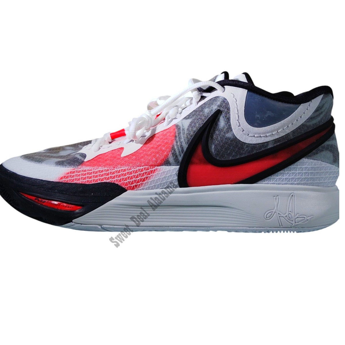 Nike Air Zoom Kyrie Irving 8, Size M-13 / W-14.5 University Red/Black DJ6017-100
