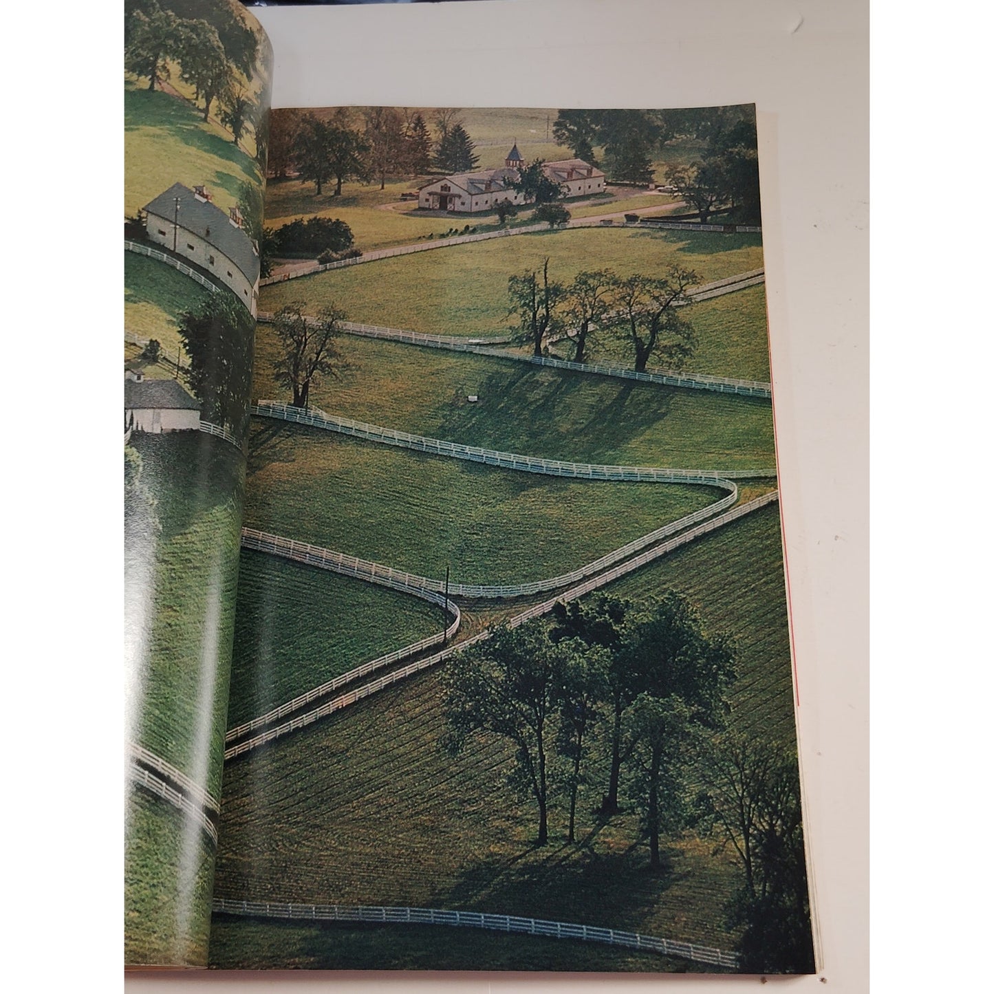 National Geographic Magazine – May 1974, Bluegrass, Beavers, Chinese Tomb