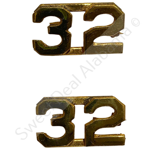 WWI Era Numeric "32", Brass Military C-Clasp Hat / Lapel / Collar Pins Set 3/8"H