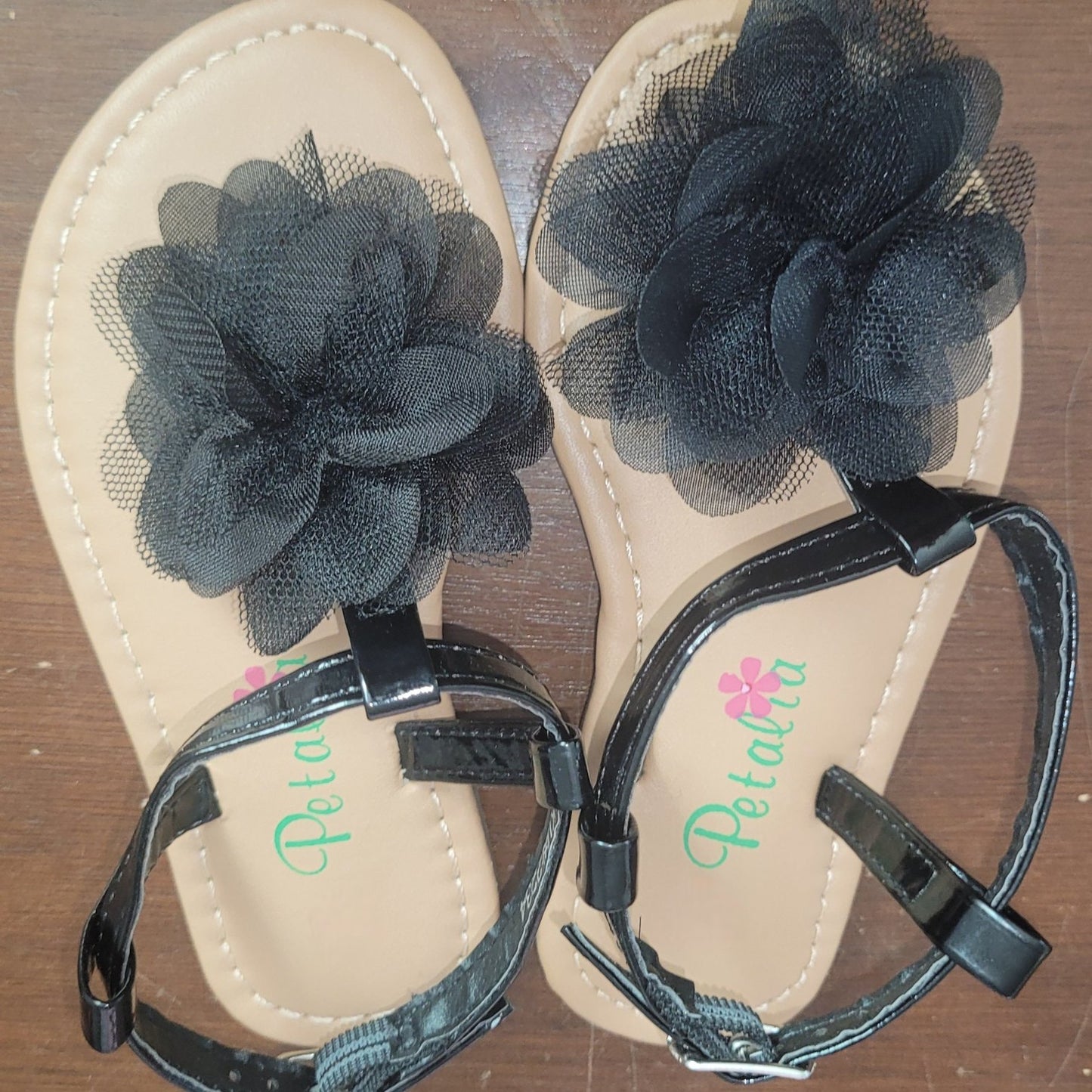 Petalia Toddler Girls' Sandals, 8,  Black Patent - Black Mesh Flower Sandal