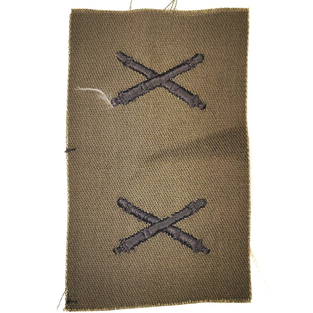US Army Field Artillery Subdued OD Collar Device Patch Pair ODG 2‑1/4" × 4‑1/4"