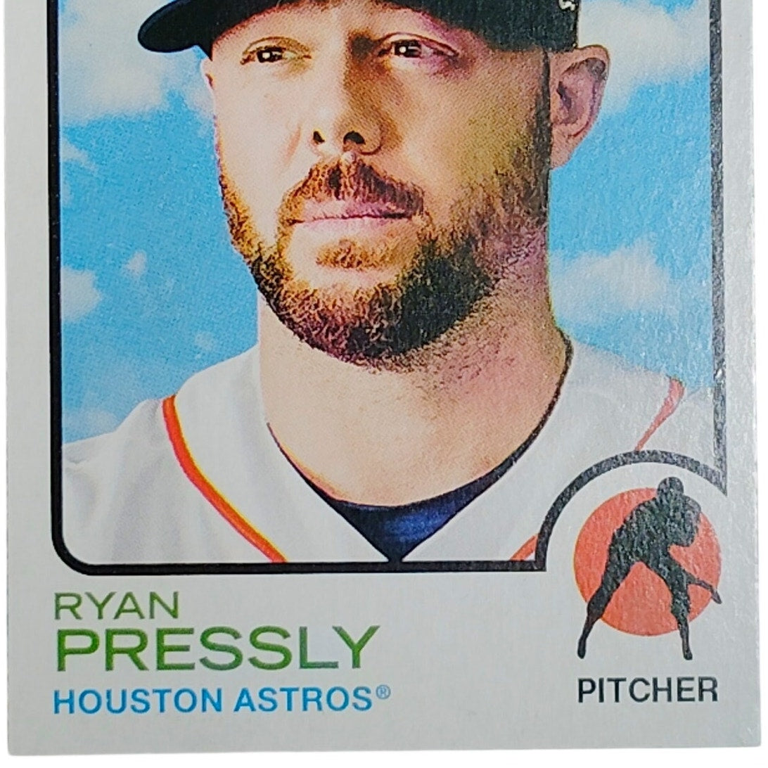 2022 Topps Heritage Ryan Pressly 218 Houston Astros Pitcher Baseball VG/EX
