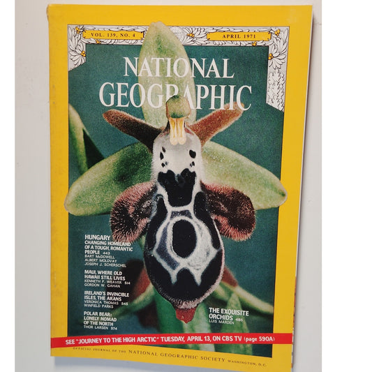 National Geographic Magazine – April 1971, Hungary, Polar Bears, Maui