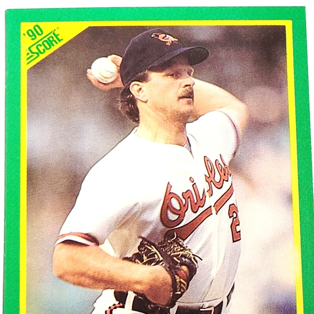 1990 Score Kevin Hickey #214 Baltimore Orioles Relief Pitcher MLB Baseball EX