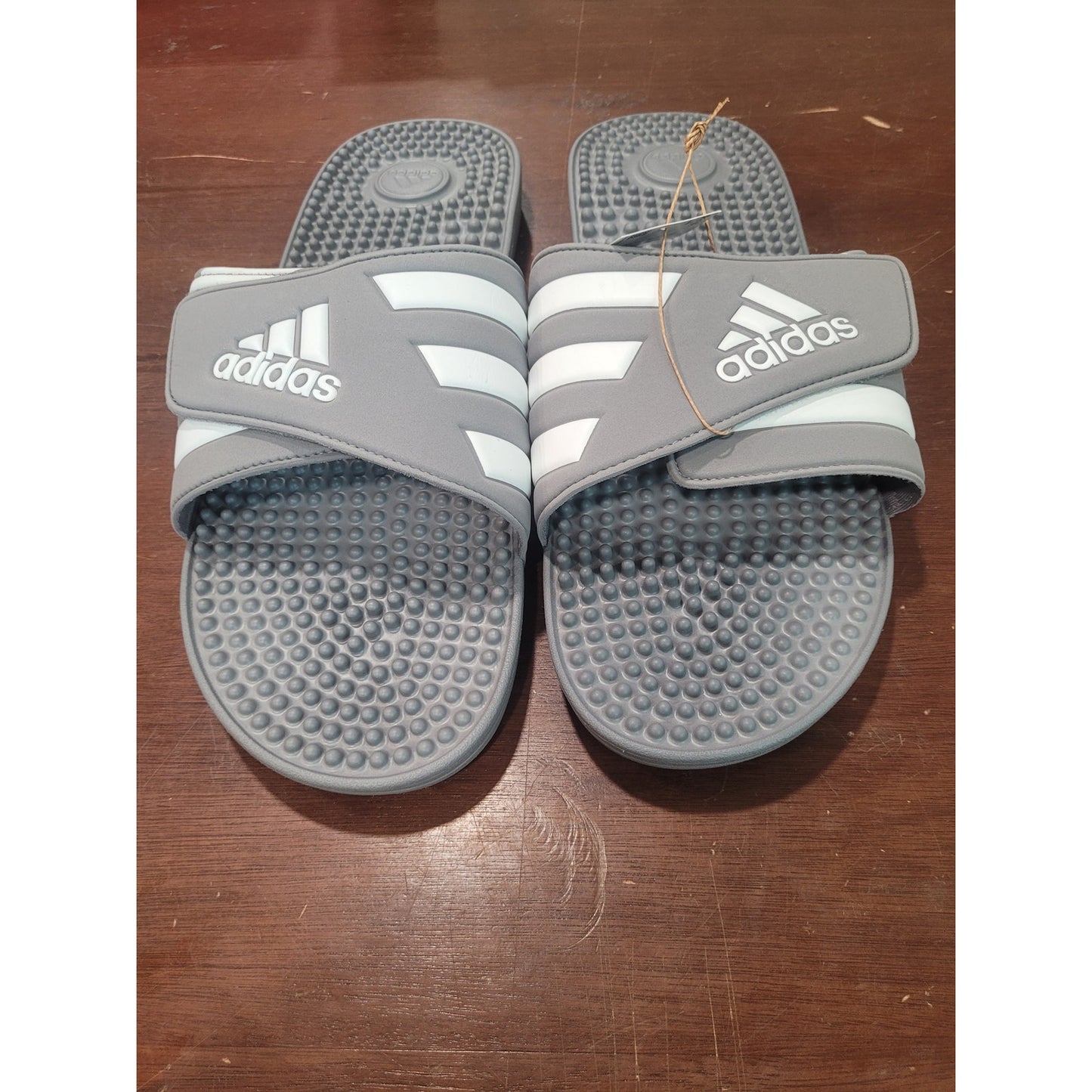 Adidas Adissage Slide Sandal, Unisex Adult Size 17, Comfort Massage Footbed