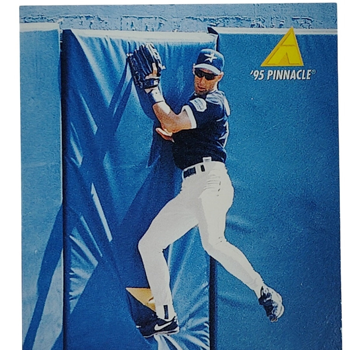 1995 Pinnacle Luis Gonzalez Card #33 Houston Astros OF VG/EX