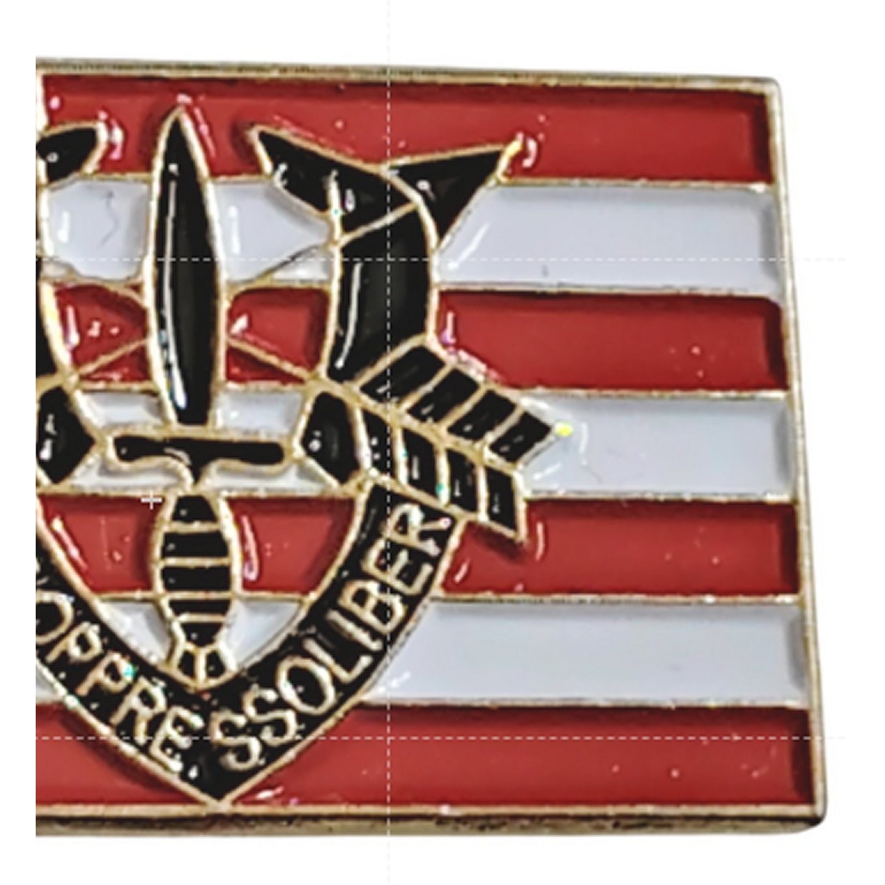 US Army Special Forces DUI Superimposed Over US Flag Novelty Hat Pin 1" × 5/8"