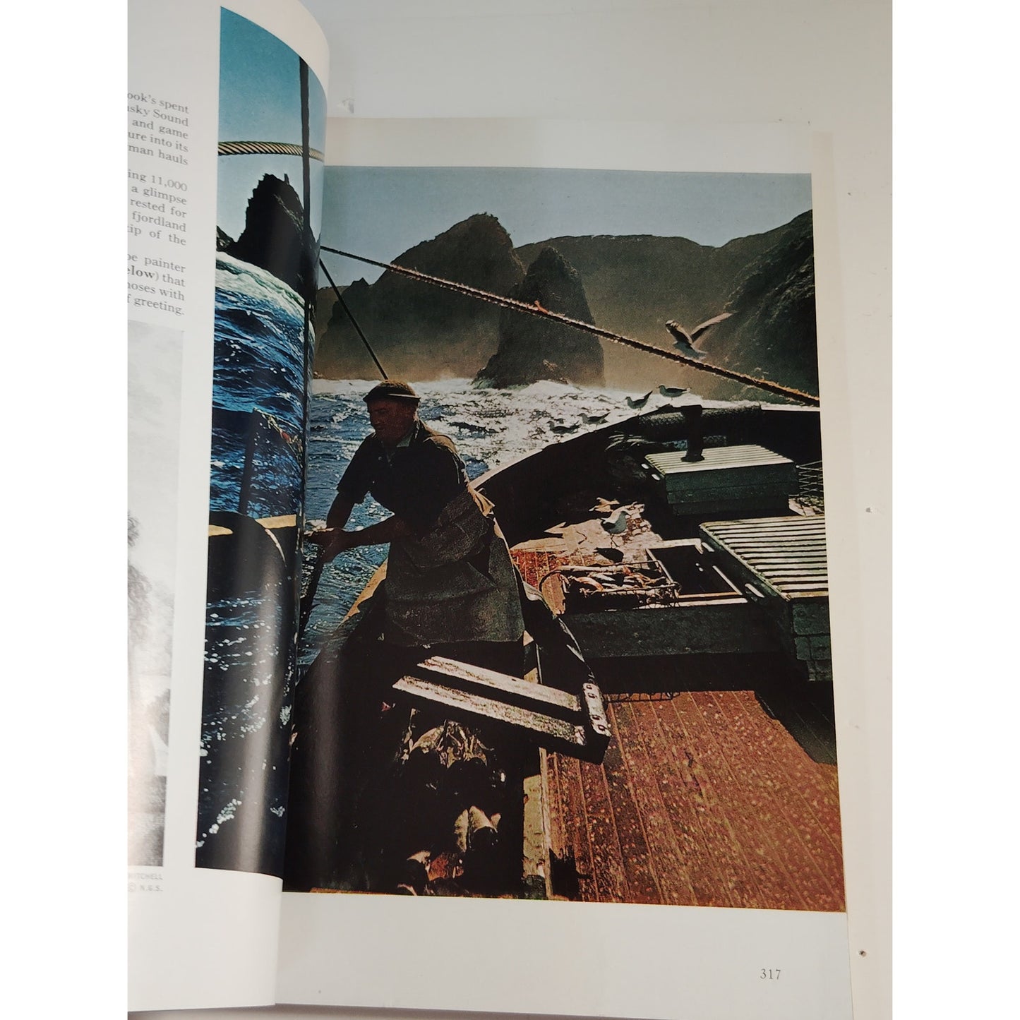 National Geographic Magazine – September 1971, Captain Cook, Missouri River, Brazil