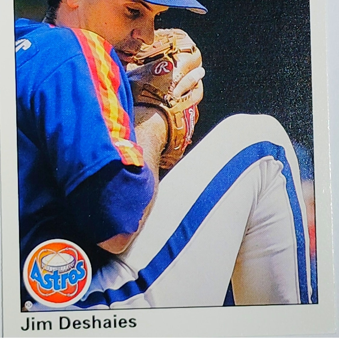 1990 Upper Deck Jim Deshaies #221 Houston Astros Pitcher Action Shot - VG/EX