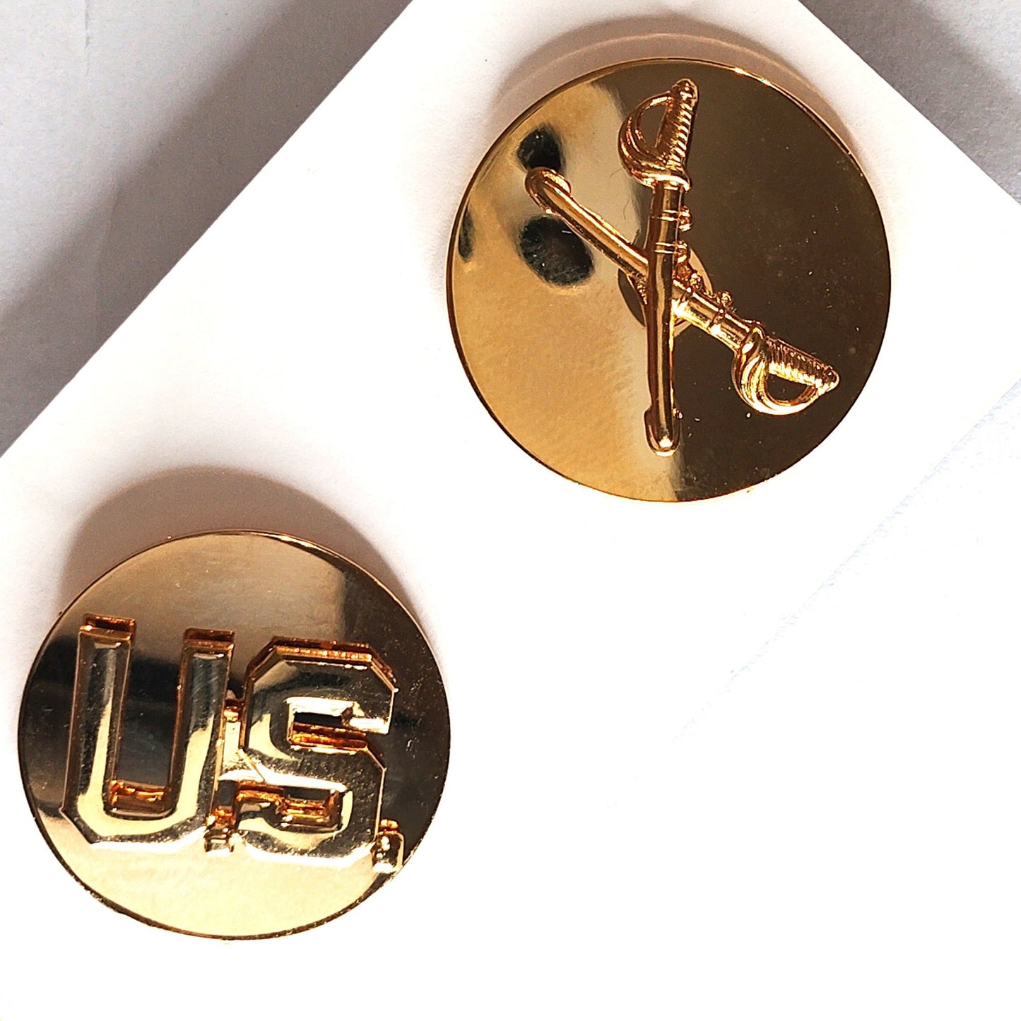 U.S. Army Enlisted Cavalry Novelty Hat Lapel Pin Set Gold Tone 1" Discs, NIP