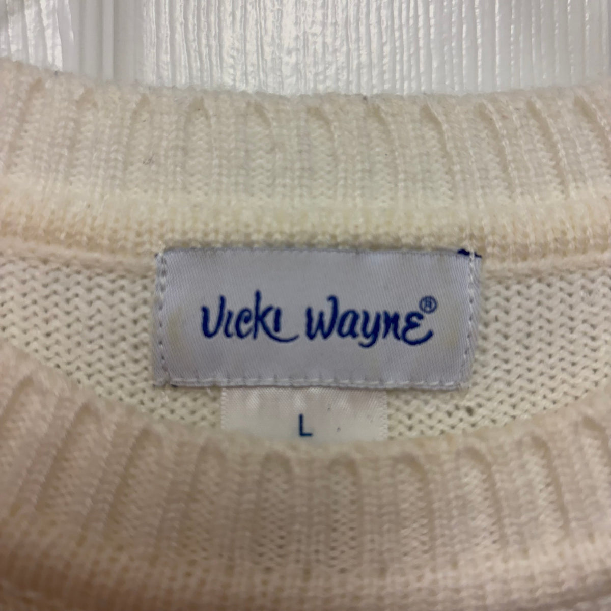 Vicki Wayne Women's White Short Sleeve Knit Sweater Top Large, 100% Acrylic