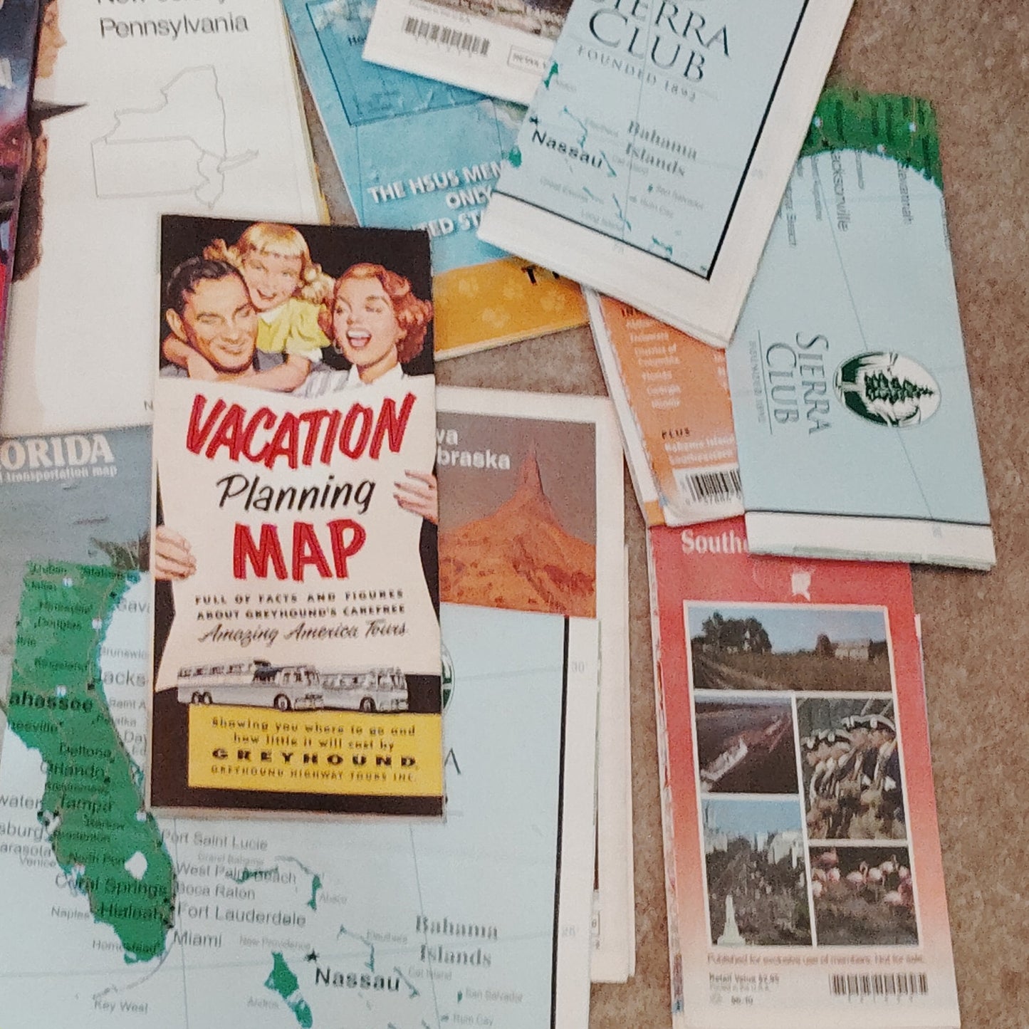 1950s–1970s USA Travel Maps Ephemera Lot Greyhound AAA Sierra Club 3‑1/4 Lbs