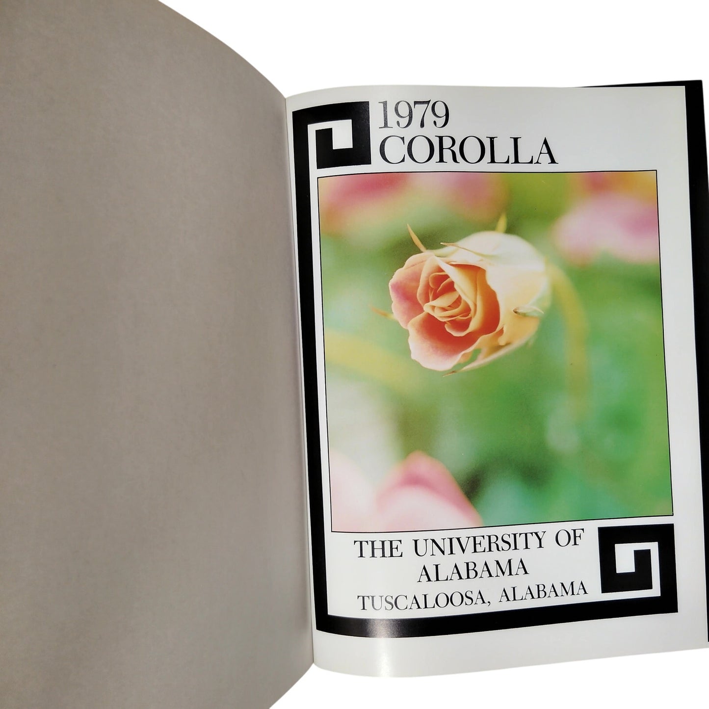 1979 University of Alabama Corolla Yearbook – 560 Pages – Excellent Condition
