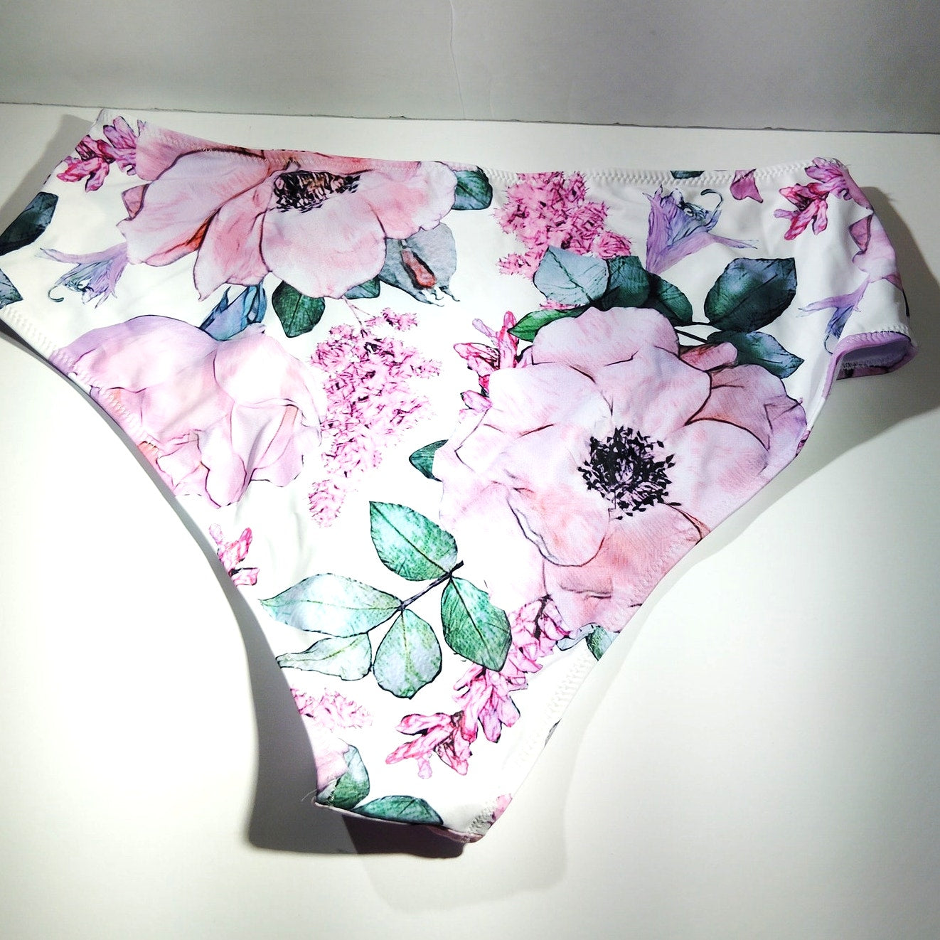 Beachsissi High‑Waisted Bikini Bottoms – Pink/Purple Floral – XL – Nylon/Spandex