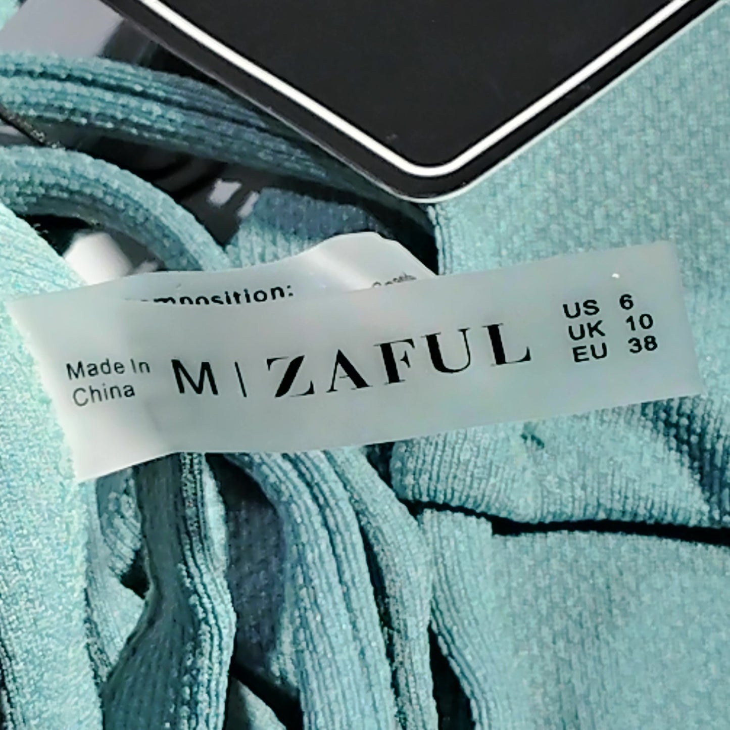 ZAFUL Women’s Crisscross Wrap Bikini Top – Seafoam Green – Medium (US 6) – NWT