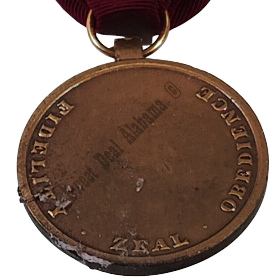 U.S. Navy Good Conduct Medal Pinback, 1-5/16"D x 3"H Overall