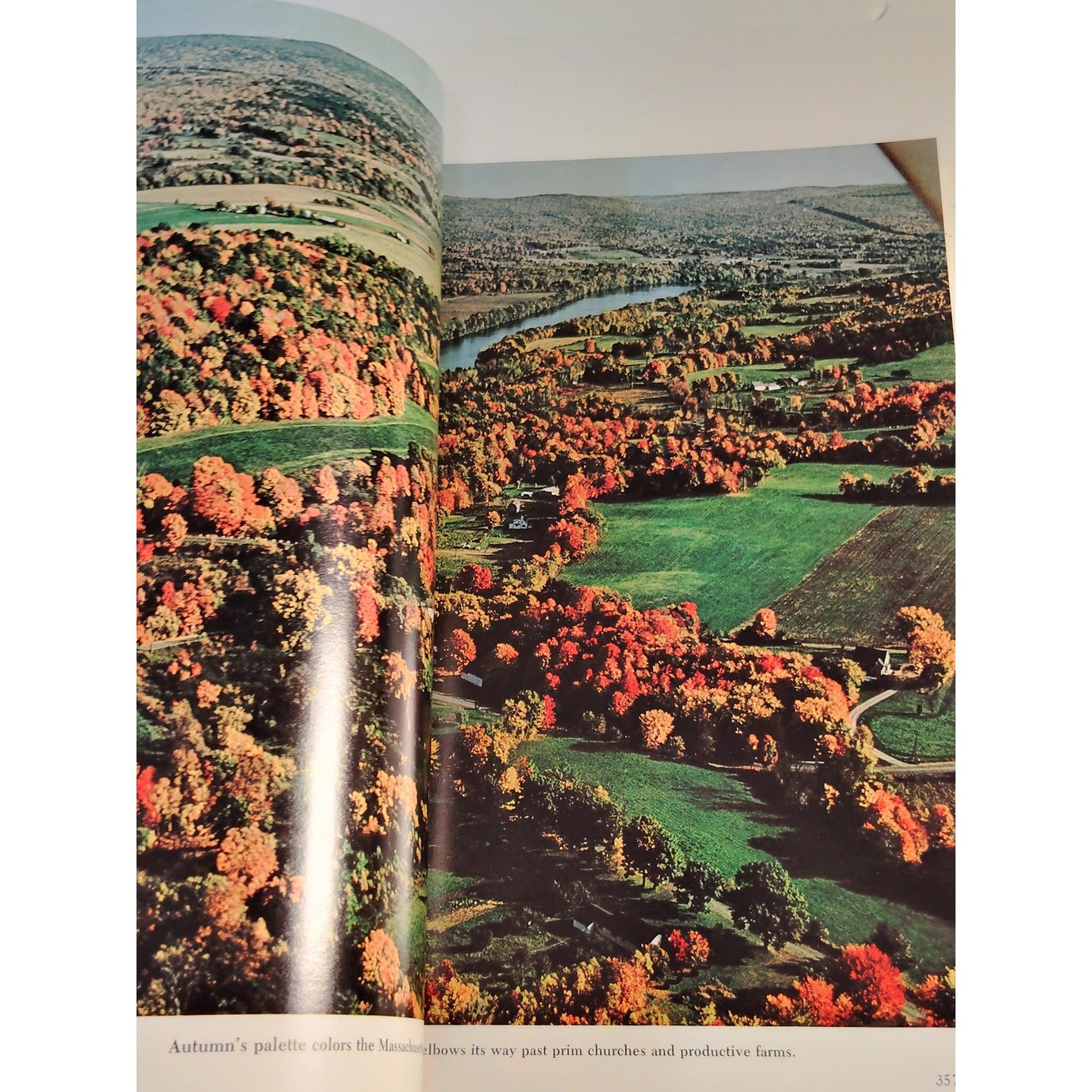National Geographic Magazine – September 1972, Bangladesh, Japan, Connecticut