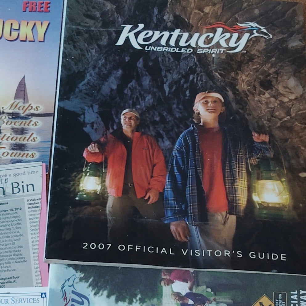 Kentucky Travel Ephemera Lot Louisville VTG 2007-2010 Visitors Guides & Flyers
