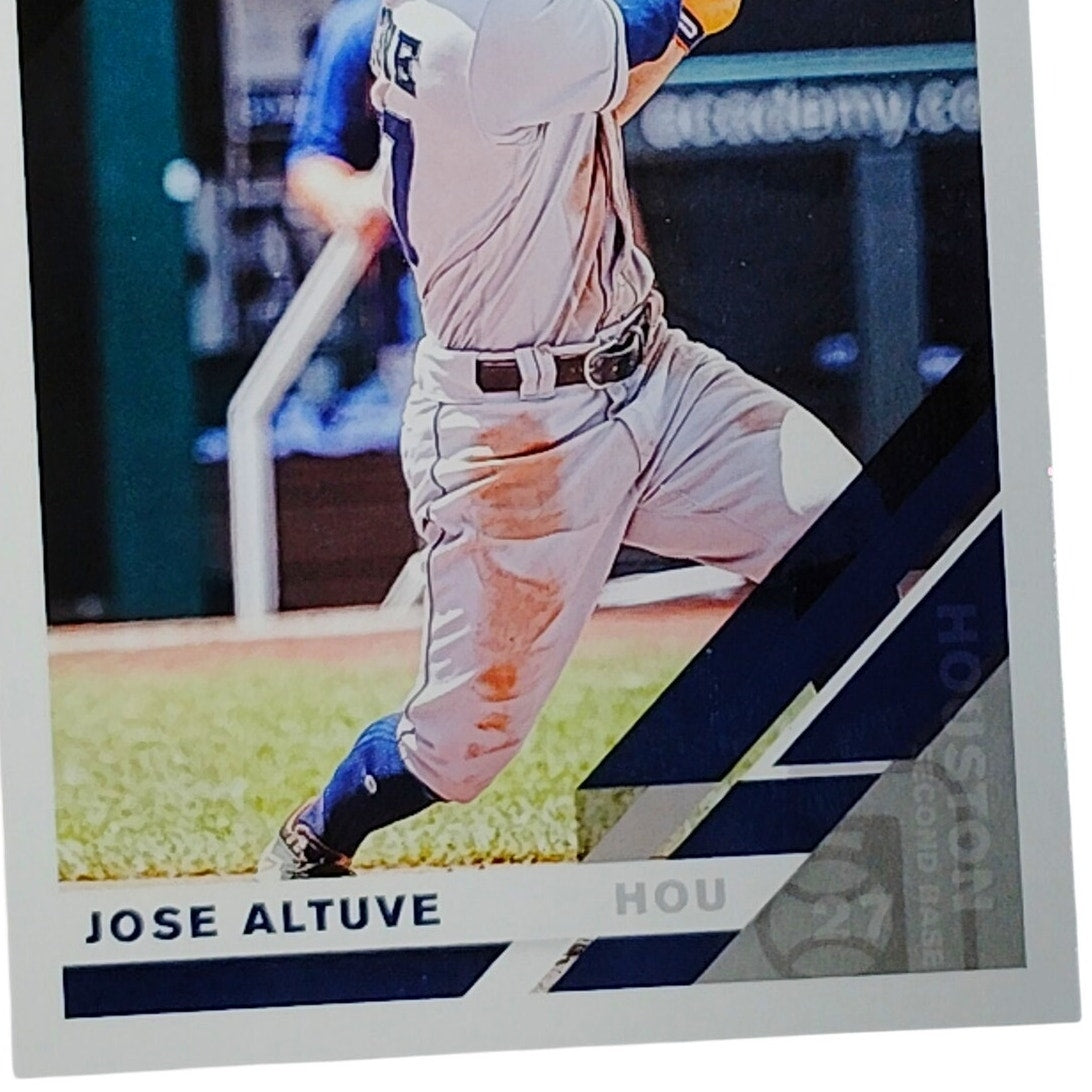 2019 Donruss Jose Altuve #70 Houston Astros Second Base Power Swing - VG/EX