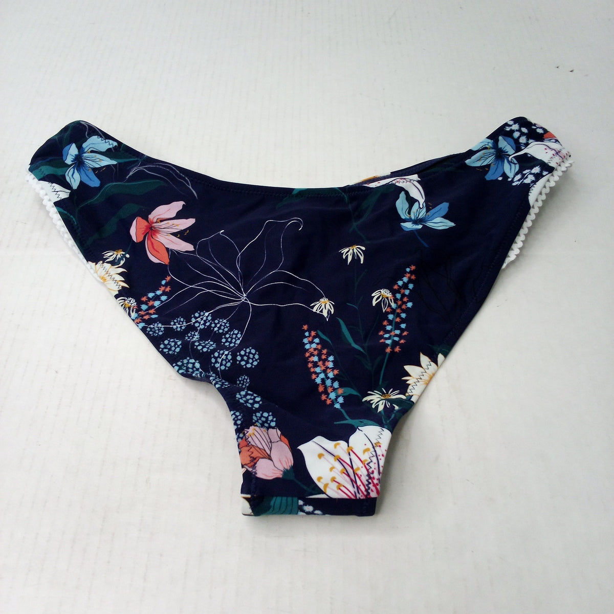 Cupshe Navy Floral Print Swim Bottoms Lace Trim XL Scalloped Bikini Bottom