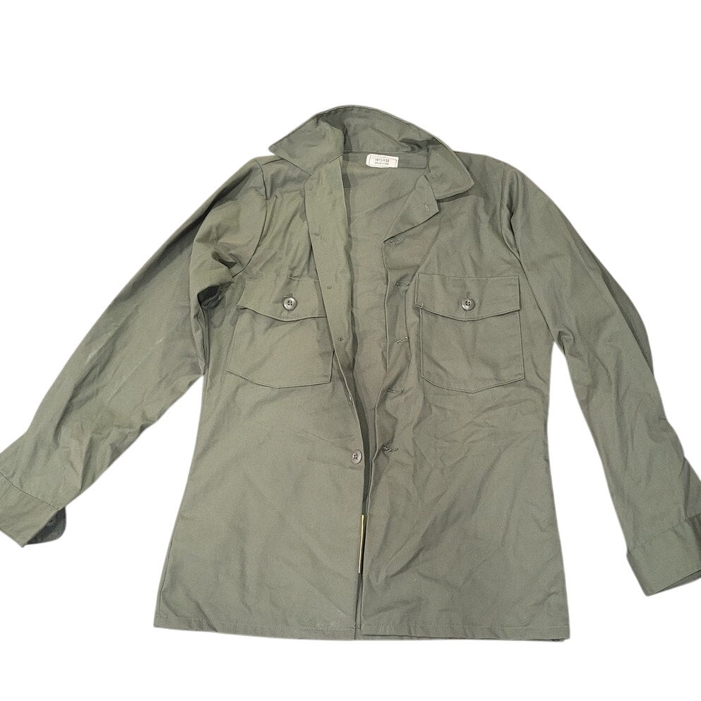 1979 U.S. Army Utility Shirt – Army Shade 507 – Size 14-1/2 x 33