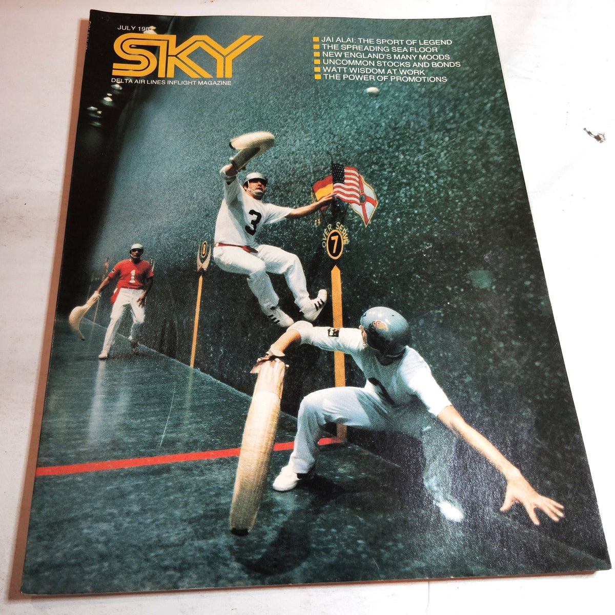 Delta Sky In-Flight Magazine July 1981 - JAI LAI Cover , Stocks And Bonds, Sea